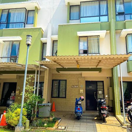 Aloha Guest House - 1 Male Only Tangerang Ngoại thất bức ảnh